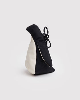 Penguin Charm R7