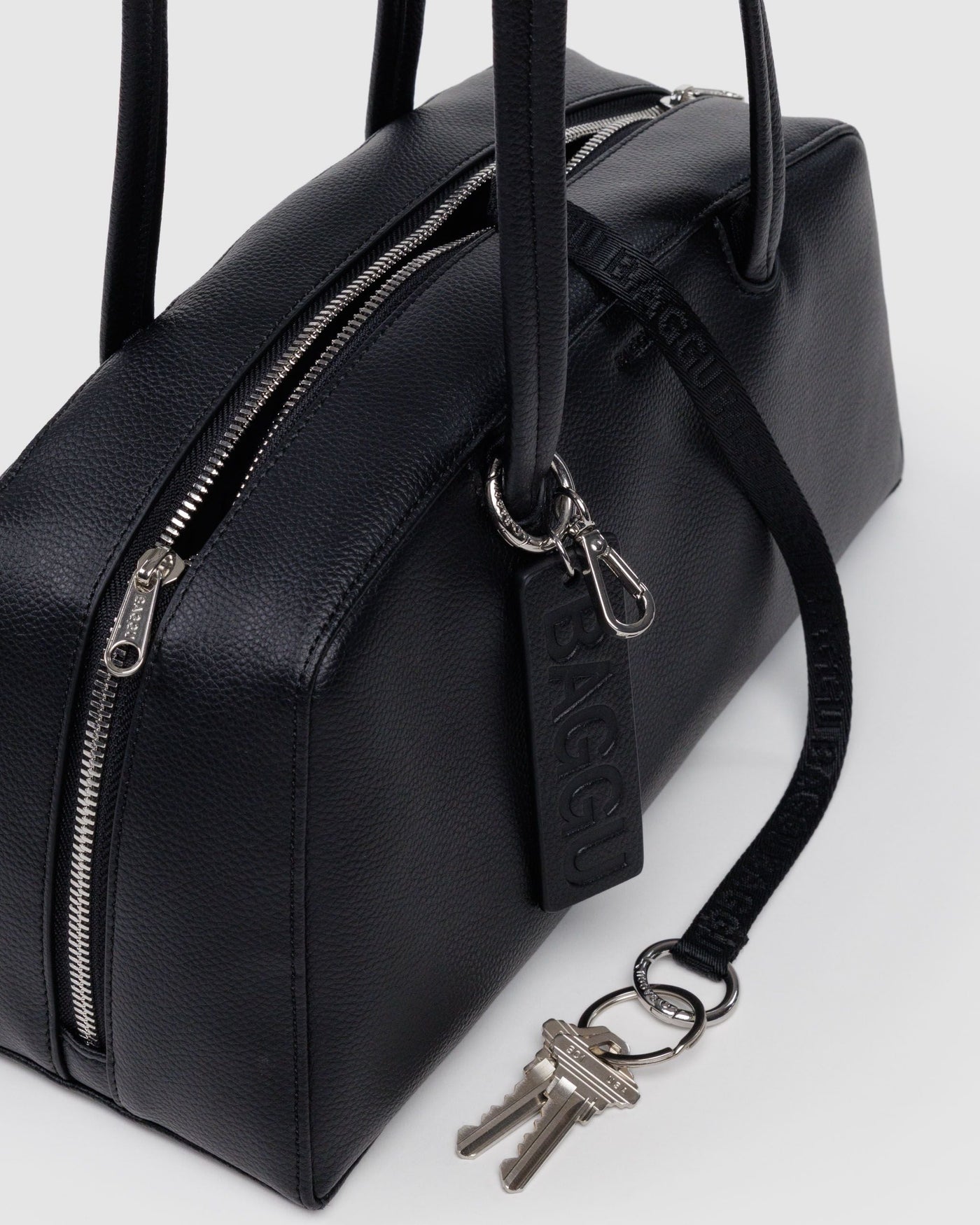 Recycled Leather Bowler Bag E0