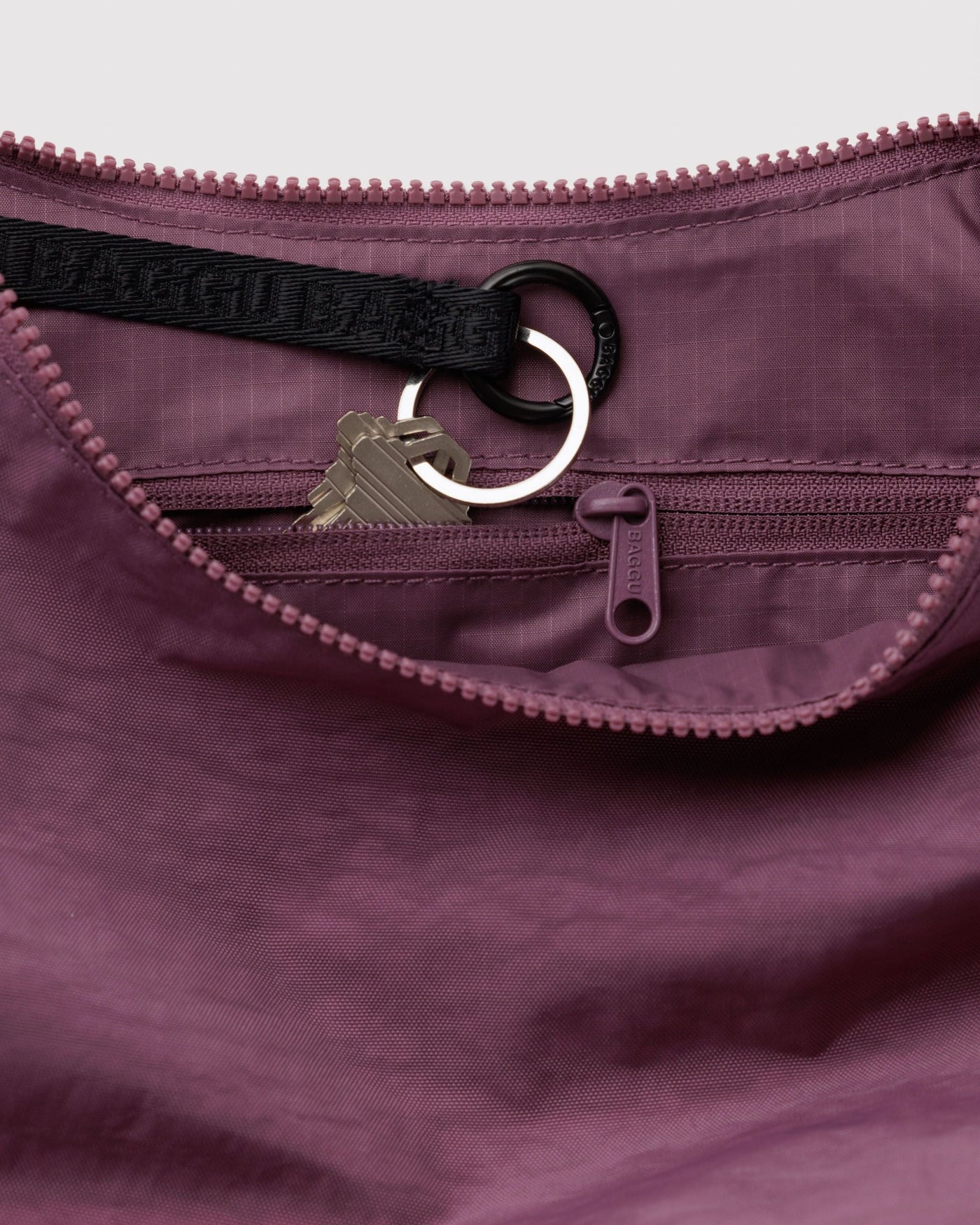 Medium Nylon Crescent Bag D0