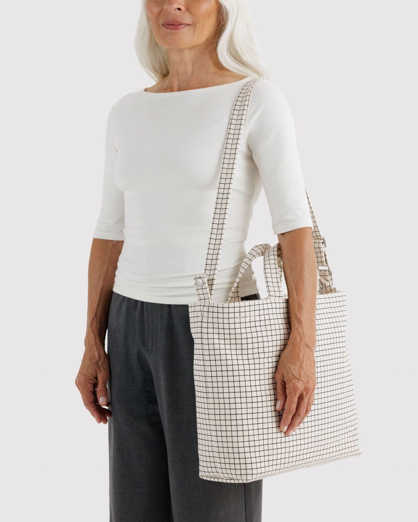 Horizontal Zip Duck Bag Q3