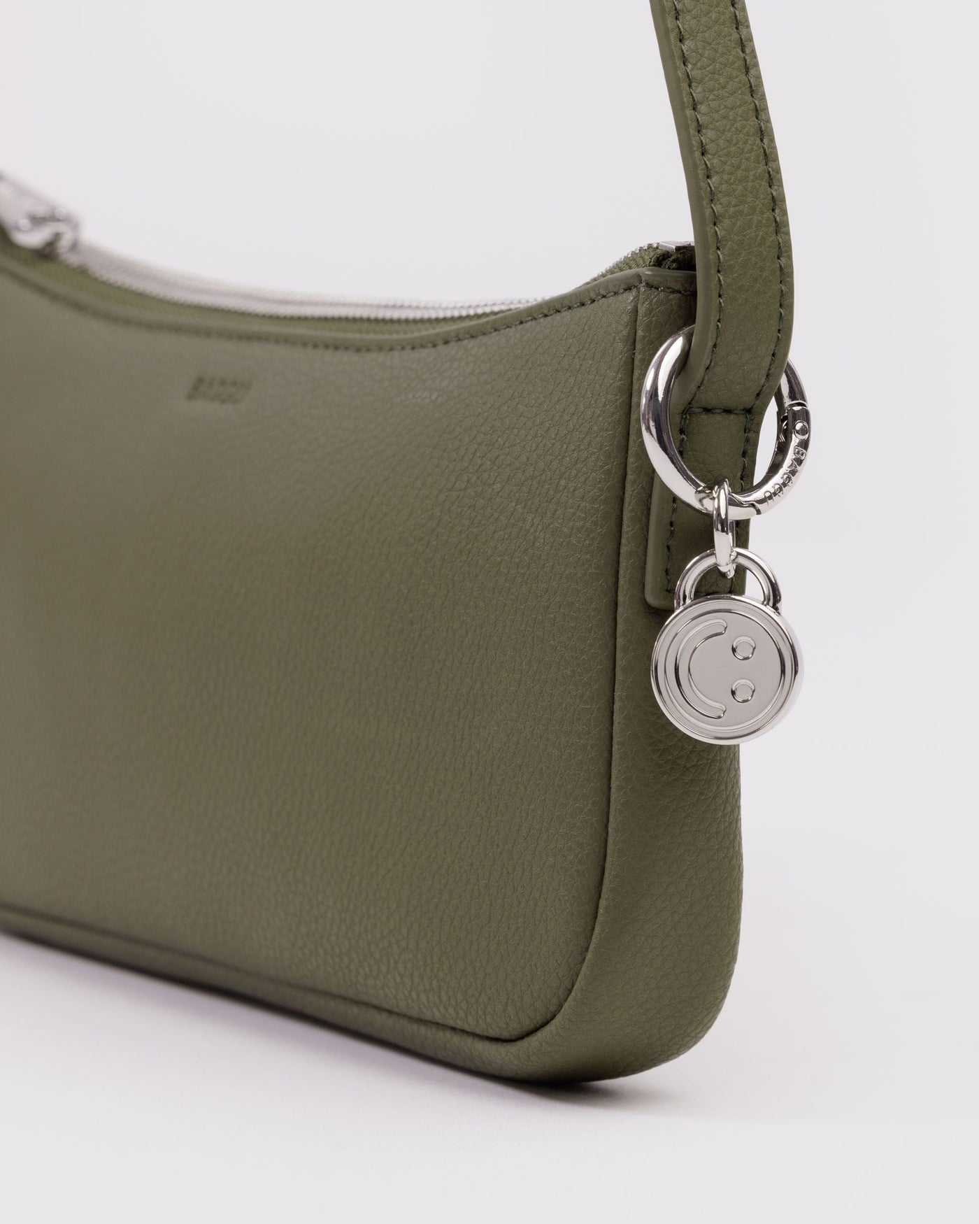 Recycled Leather Pochette Y5
