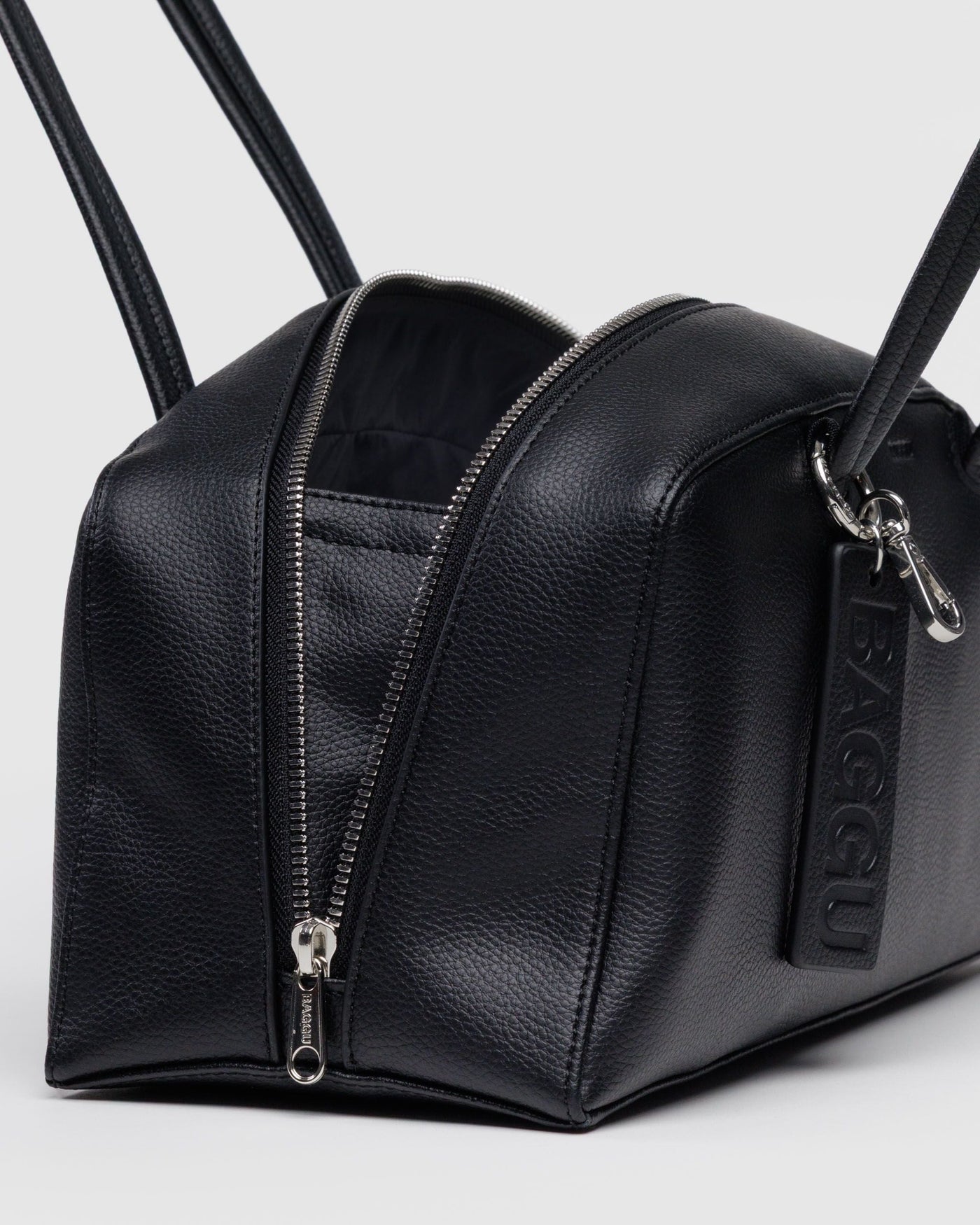 Recycled Leather Bowler Bag E0