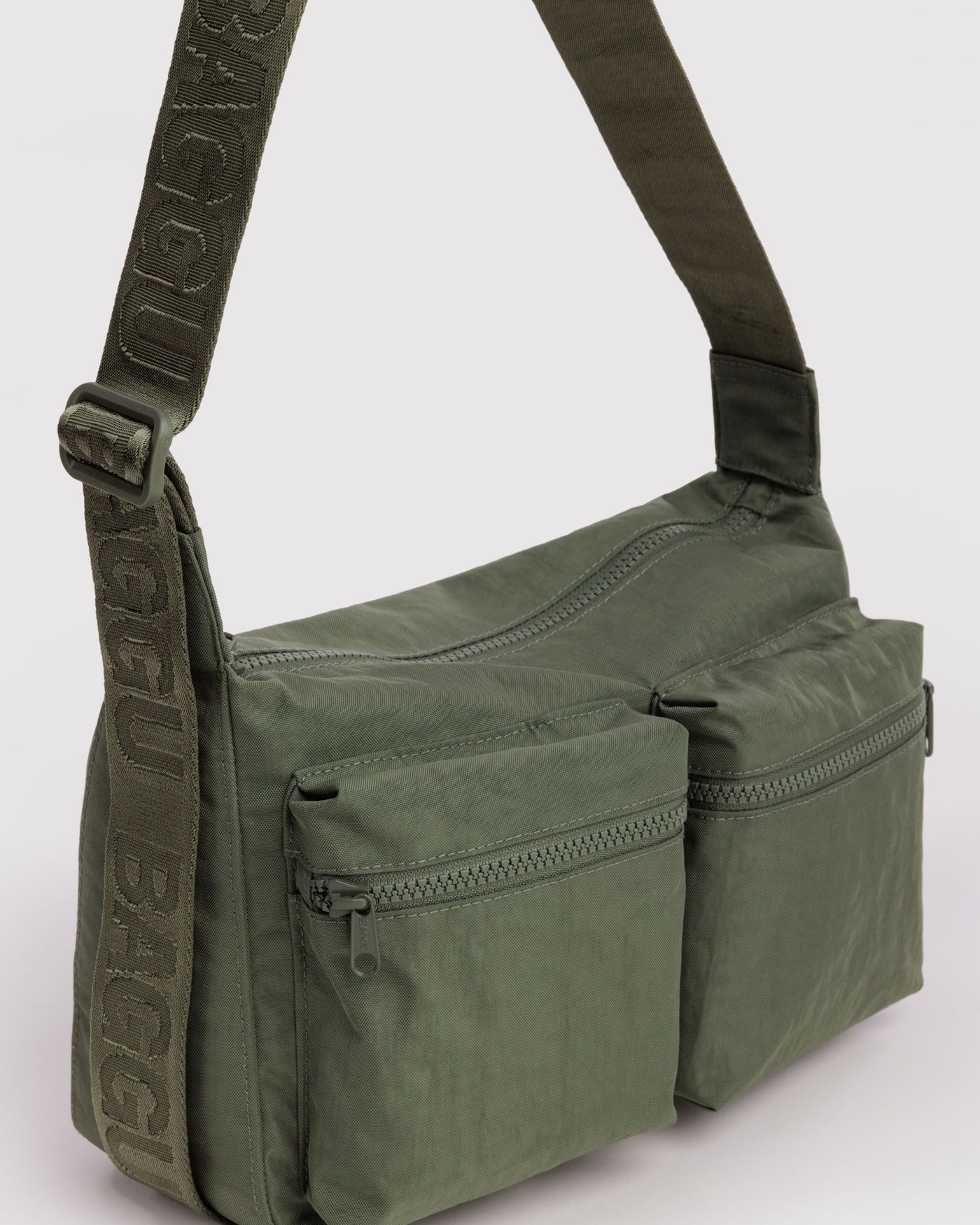 Medium Cargo Crossbody W5